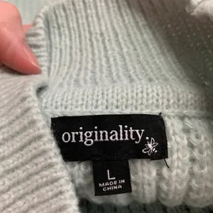Originality Pearl Embellished Mock‎ Neck Sweater Light Blue Size Large Oversize thumbnail 6
