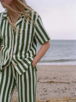 Alice Pearl Brooklyn Weekend‎ Top in Green Stripe Size Large Womans thumbnail 2