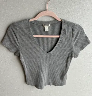 Bozzolo Gray Cropped Tee thumbnail 1