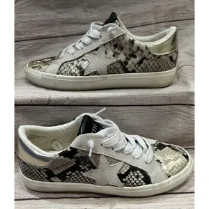 Steve Madden womens philosophy gold snake Star sneakers Size 7 thumbnail 2