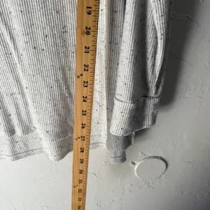 American‎ Eagle Speckled V-Neck Long Sleeve Cozy Knit Sweater Top Women's L thumbnail 5