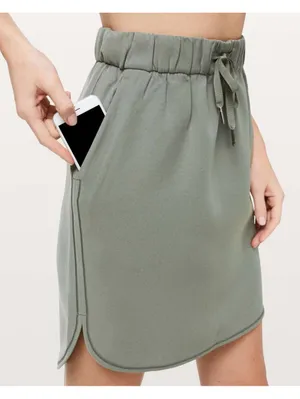 Lululemon On the Fly women’s skirt size XS grey sage thumbnail 1