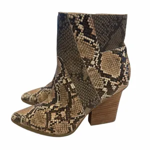 Crown Vintage Briony Snakeskin Ankle Booties Stacked Heel Shoes Womens Size 6 M thumbnail 7