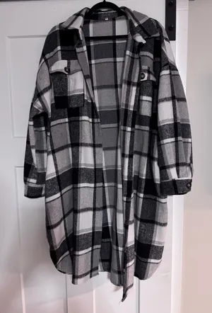 Plaid Black and White Oversized Shirt Jacket Gray Size XL thumbnail 1