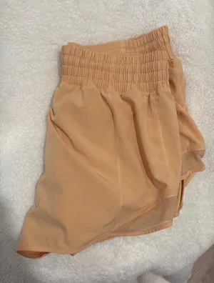 Lululemon Shorts thumbnail 1