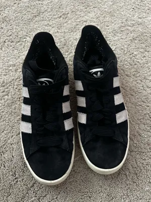Black Adidas campuses thumbnail 5