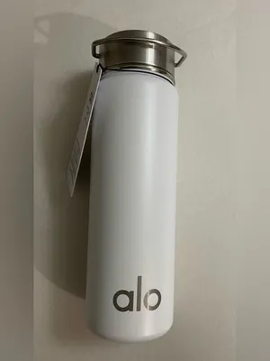 ALO Yoga White Aluminum Water Bottle with Carry Handle NWT 24oz thumbnail 4