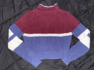 Kendall & Kylie Sweater Top thumbnail 4