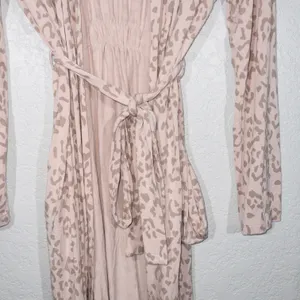 Kyte Baby New Blush Pink Leopard Print Lounge Robe Size XS/Small thumbnail 3