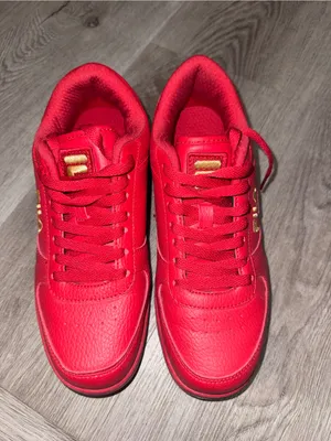 Fila Ruby Red Gold Sneakers Women’s Size 9 Low Top Athletic Shoes thumbnail 2