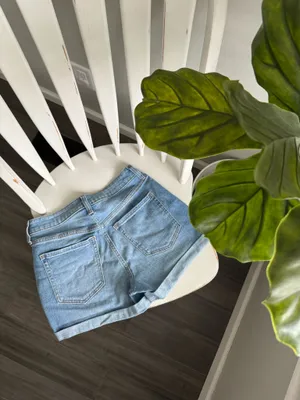 Old Navy Jean Shorts thumbnail 2