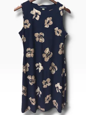 Tommy Hilfiger | NWOT Navy Cream Floral Print Sleeveless Shift Dress (Size 6) thumbnail 3