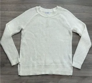 Old Navy Cream Knit Sweater Size M thumbnail 1