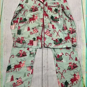 Christmas green two piece pajama set thumbnail 4
