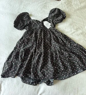 English Factory NWT Black Floral Puff-Sleeve Dress with Pink Flowers thumbnail 1