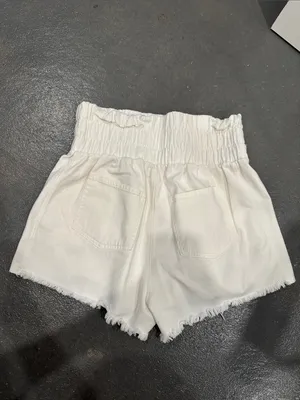 High-Waist White Smocked Waistband Women's Shorts 100% cotton thumbnail 3