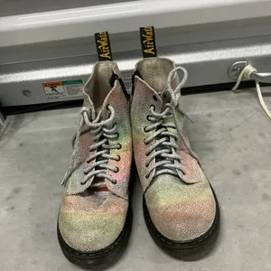 DR. MARTENS Pascal 1460 Iridescent Rainbow Lace Up Unicorn Suede Combat Boots 5 thumbnail 5