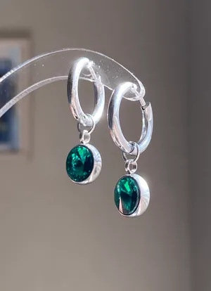 stainless steel green simple minimalist hoop earrings💚 thumbnail 4