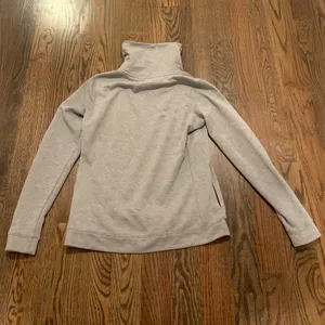 Nike grey sweatshirt size small thumbnail 2