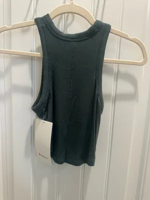 Lululemon Tank thumbnail 3
