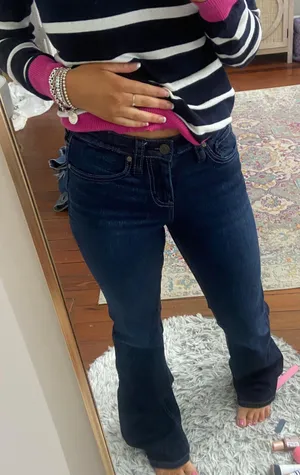 Jeans thumbnail 2