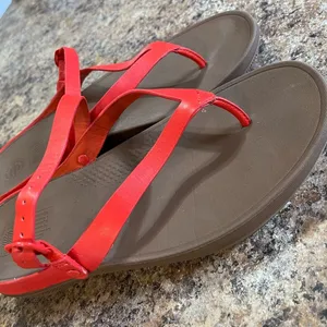FitFlop red sandals women’s size 8, (worn a few times) without box thumbnail 10