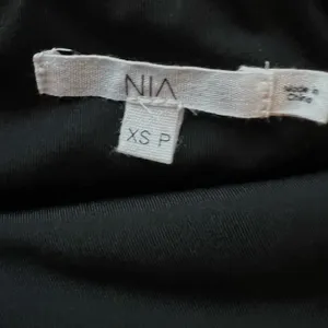NIA Santal Revolve Black Strapless Midi Dress thumbnail 13