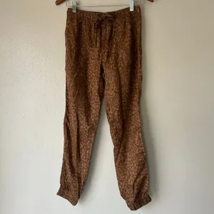 Nicole Miller Brown Printed Joggers Size XS thumbnail 2