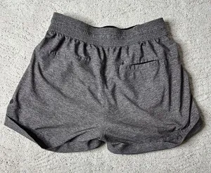 Women's Lululemon Size 6 Spring Break Away Shorts‎ Grey Running Athletic thumbnail 5