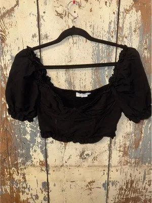 ASTR the Label Women's Feronia Top, black crop top, size Medium thumbnail 3