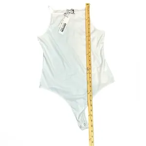 Express Women’s Square Neck Spaghetti Strap White Ribbed Bodysuit Size Large thumbnail 8