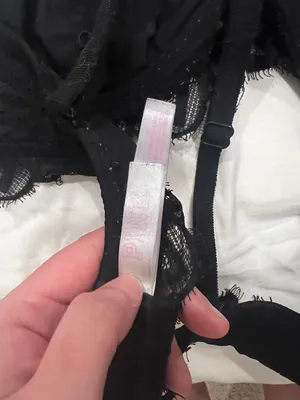 PINK - Victoria's Secret Black Lace Bra thumbnail 3
