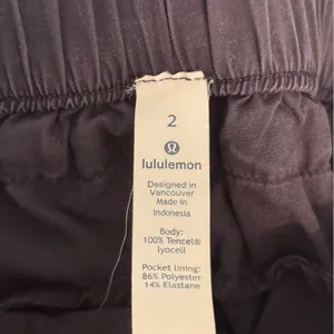 Lululemon Move Lightly Pant *25" in Blue Tied thumbnail 5