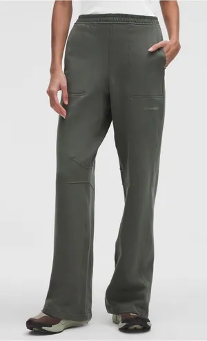 Lululemon Loungeful Classic-Fit High-Rise Sweatpants XS Palm Deco XS thumbnail 1
