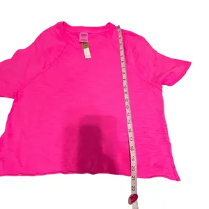 Victoria Secret PINK Crop Top Neon Pink Solid Short Sleeve Crew Neck Raw Cut Hem thumbnail 4