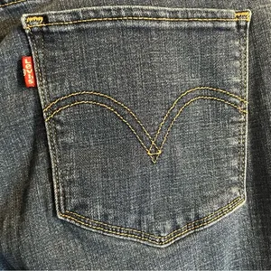 Levi's Mid Rise Classic Bootcut Jeans Womens Sz 10 W30‎ L30 Red Tab 2022 Comfort thumbnail 8