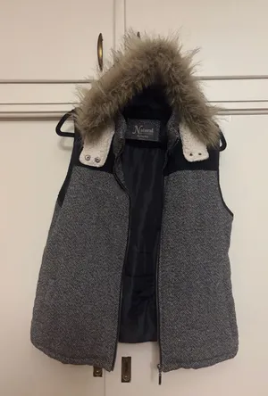 Natural Reflections Vest thumbnail 1