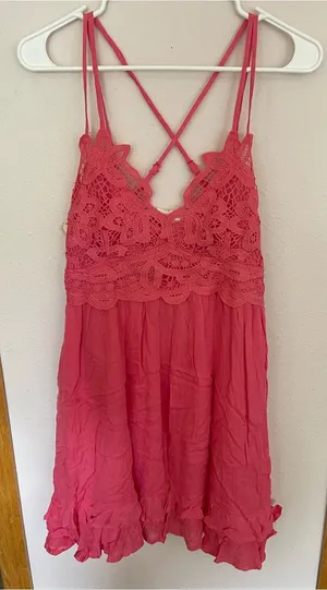 Listicle Coral Lace-Trim Dress thumbnail 1