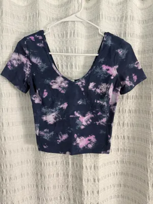 Lululemon Short Sleeve Shirt thumbnail 2