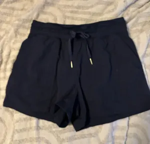 Lululemon Athletica Navy Athletic Shorts, Sz 6 thumbnail 1