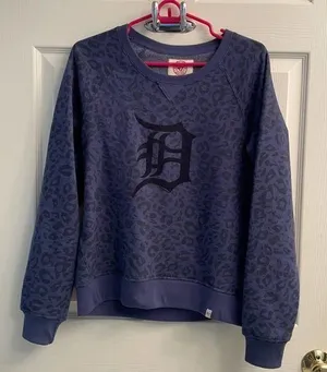 47 Brand Detroit Tigers blue leopard sweatshirt size medium thumbnail 1