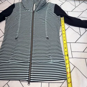 Lululemon Full‎ Zip Stripe Jacket Mint Black Funnel Neck Track Top Womens Size 4 thumbnail 7