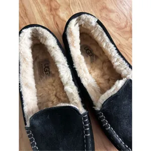 UGG Womens Ansley Black Moccasin Slippers Size 6 Uggs thumbnail 4