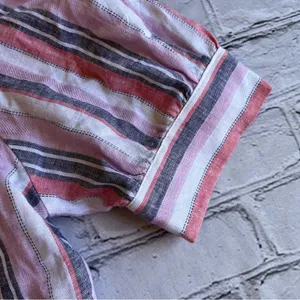 Laundry by Shelli Segal Linen Blend Crop Top thumbnail 10