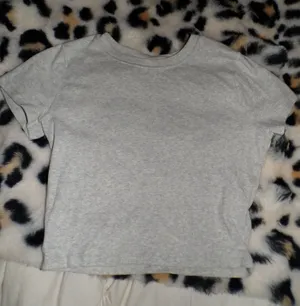 Hollister Cropped Baby Tee thumbnail 1