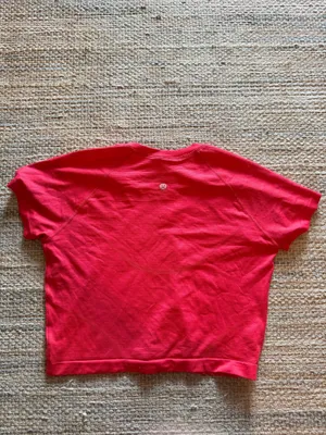 Lululemon Cropped Swiftly Tech thumbnail 2