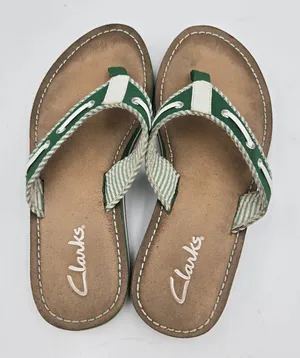 Clarks Sandals Womens 5 M Flo Cherrymore Slip On Thong Flip Flops Green White thumbnail 1