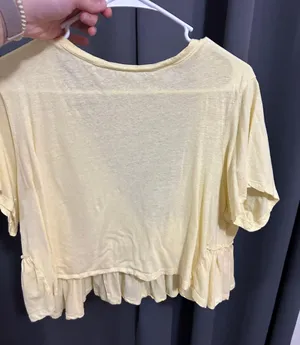 Flowy Ruffle Top Yellow Size M thumbnail 1