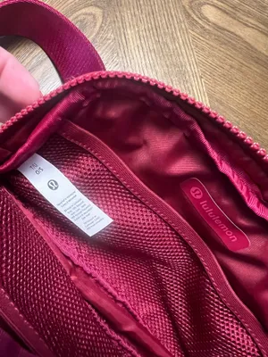 Lululemon Belt Bag thumbnail 5