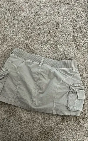 Cargo Mini Skirt American Eagle thumbnail 5